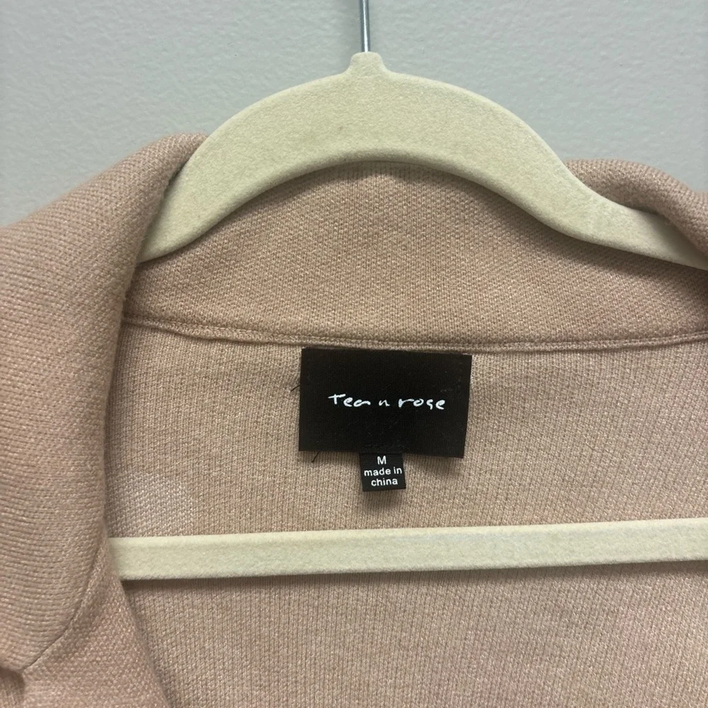 Daisy‎ Print Sweater Coat - Picture 4 of 5